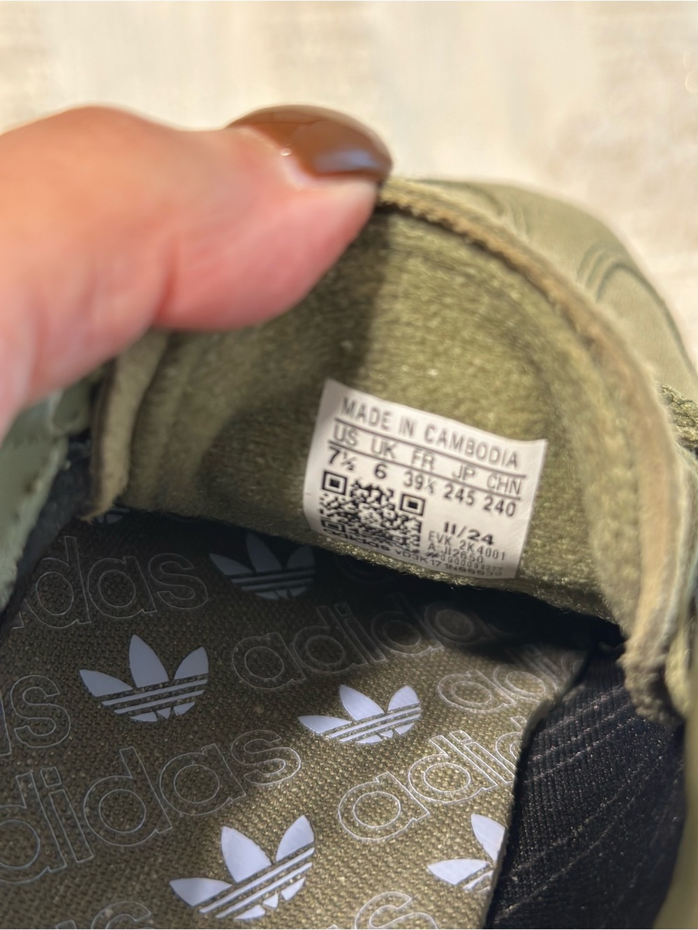 Adidas handball spezial Olive Green Suede Women's Sneakers with bluish/ violet - Picture 5 of 6